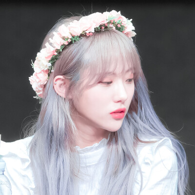 李LUDA
babyface