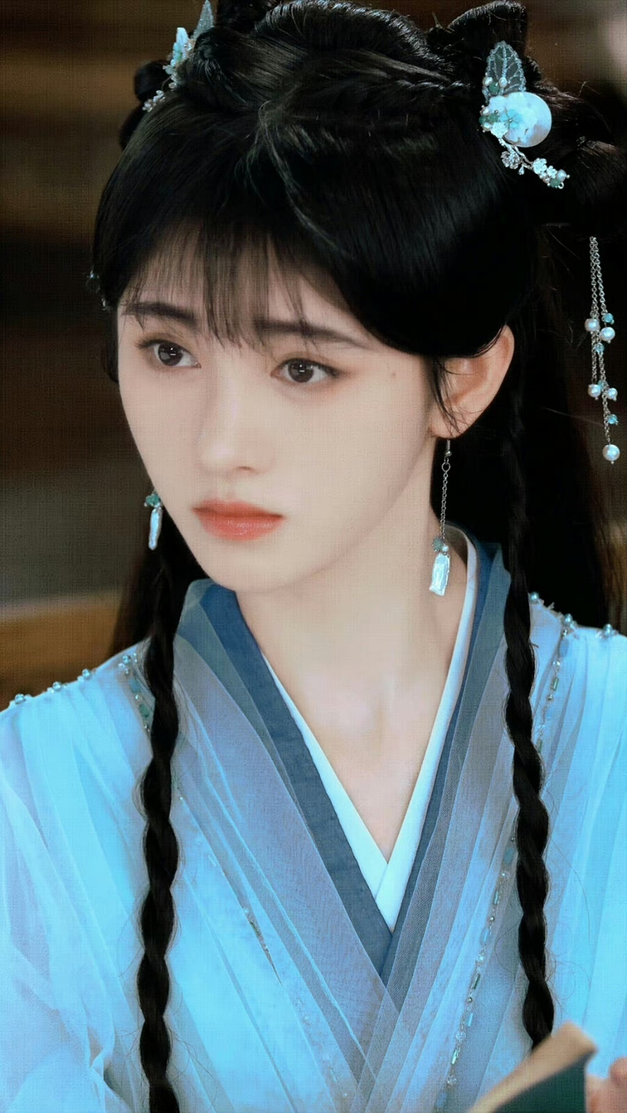 花戎▪鞠婧祎
cr.Hello991_