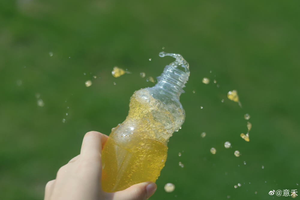 #清新小镇#
夏日的美好，全藏在草木瓜果里～
摄影@意禾 ​