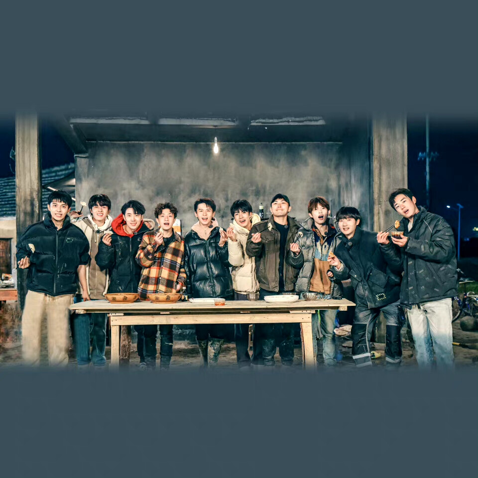 冬至吃饺子合影