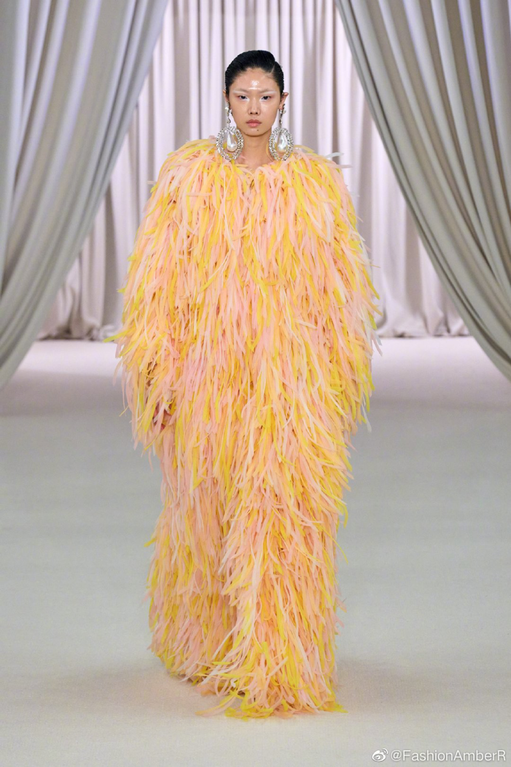 Giambattista Valli Haute Couture S/S 2023