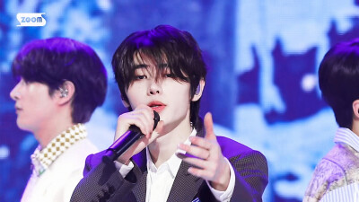 朴成训橙光素材