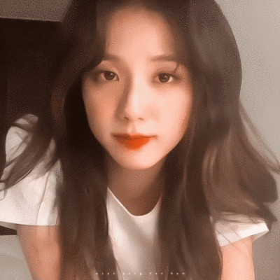 金智秀 の 动图