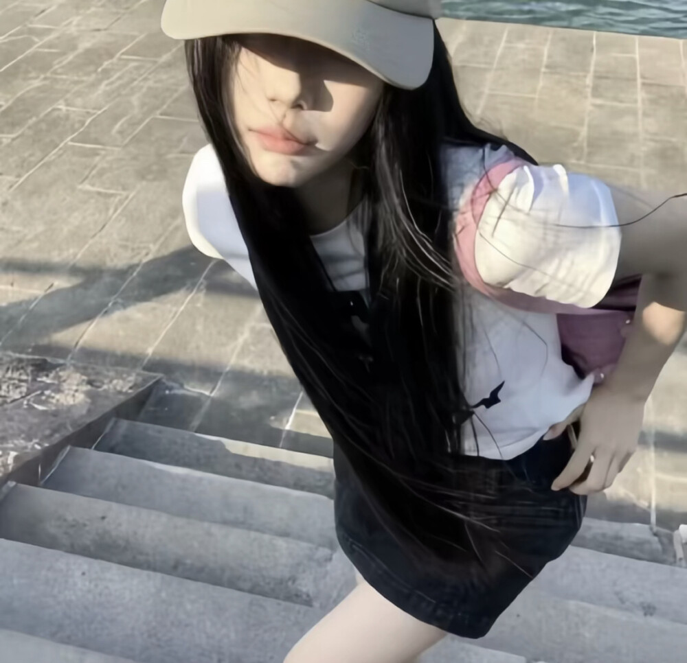 女头