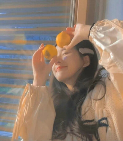 赵露思甜妹头像分享