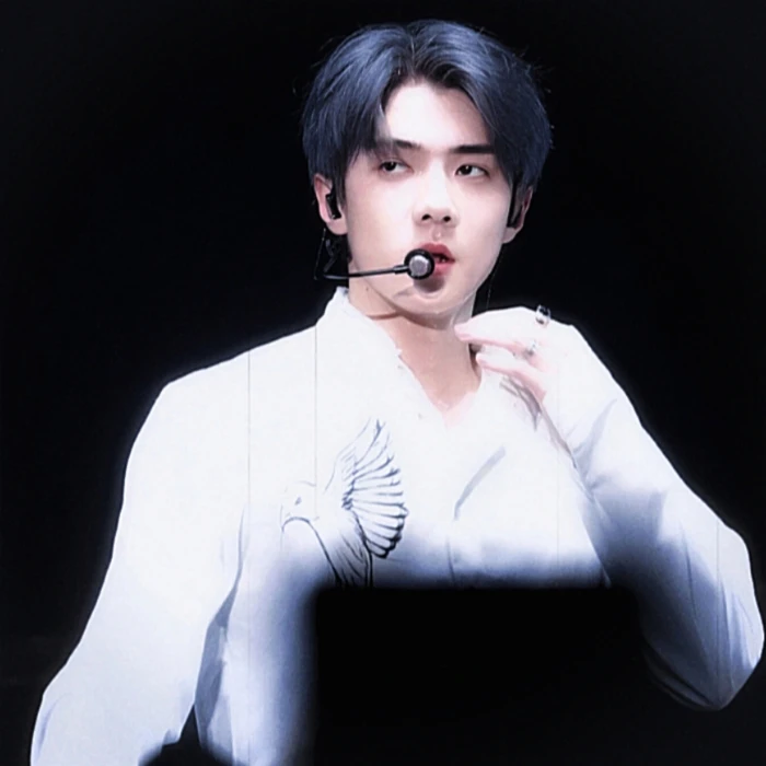 吴世勋 sehun