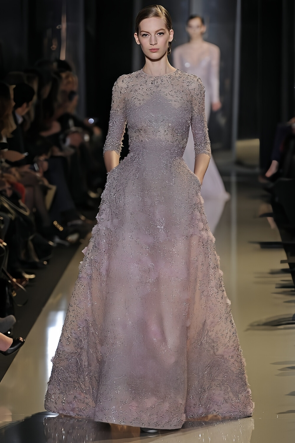 礼服秀场时装周时尚模特