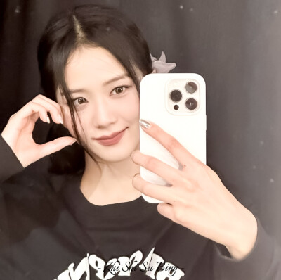 金智秀 JISOO
拿扣 禁二改 禁抹水印
二转标dt芝士酥饼