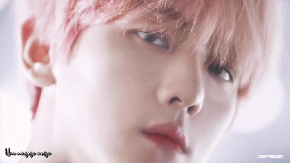 边伯贤橙光素材