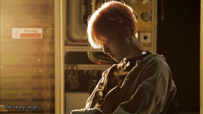 边伯贤橙光素材