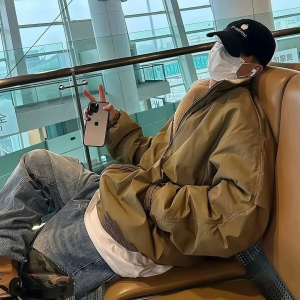 ᴸⁱᵛᵉ ᵃ ᵍᵒᵒᵈ ˡⁱᶠᵉ ᵃⁿᵈ ᵐᵉᵉᵗ ˢˡᵒʷˡʸ.| 








男头/男生头像
©菟丝花-