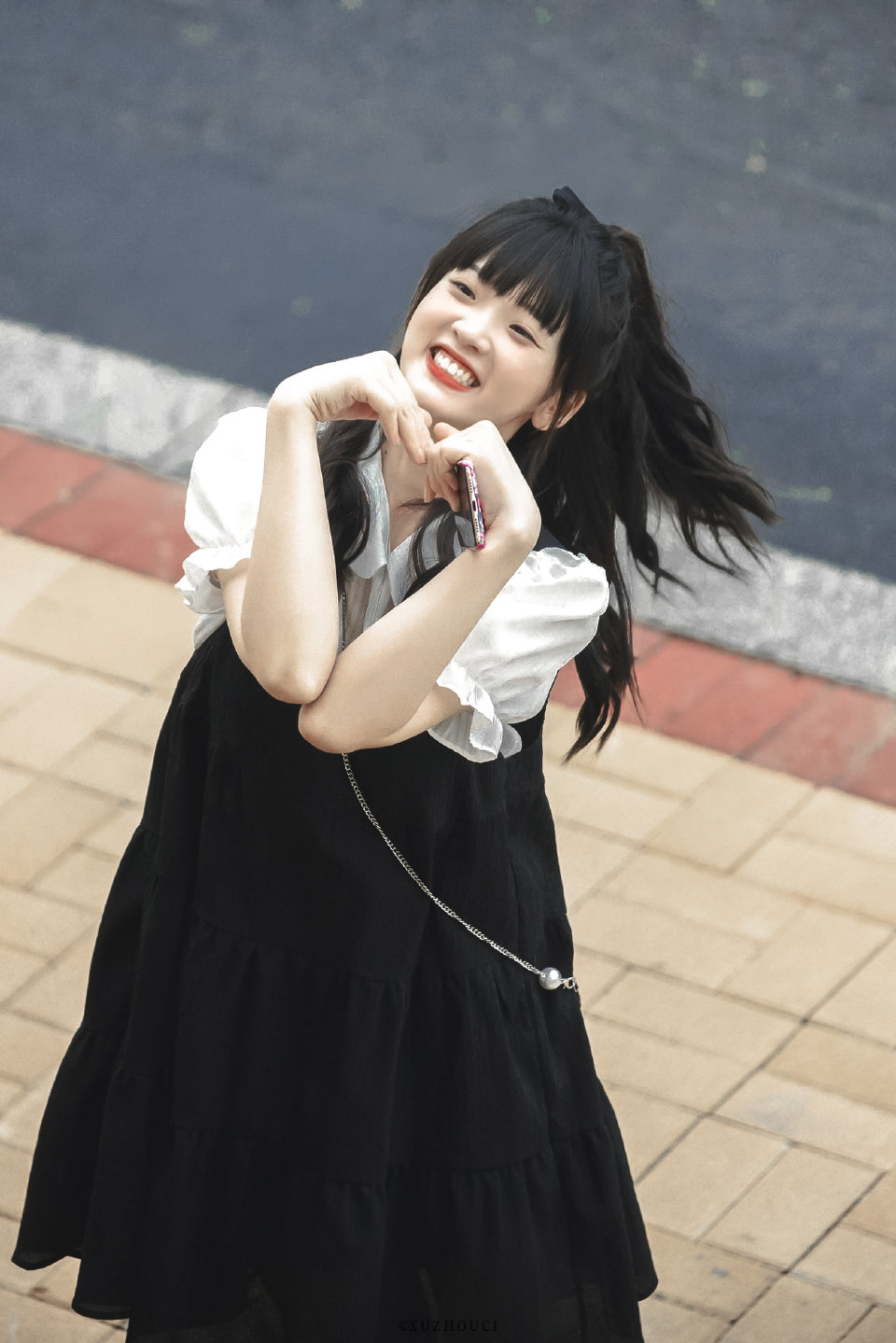 苏在在||张淼怡