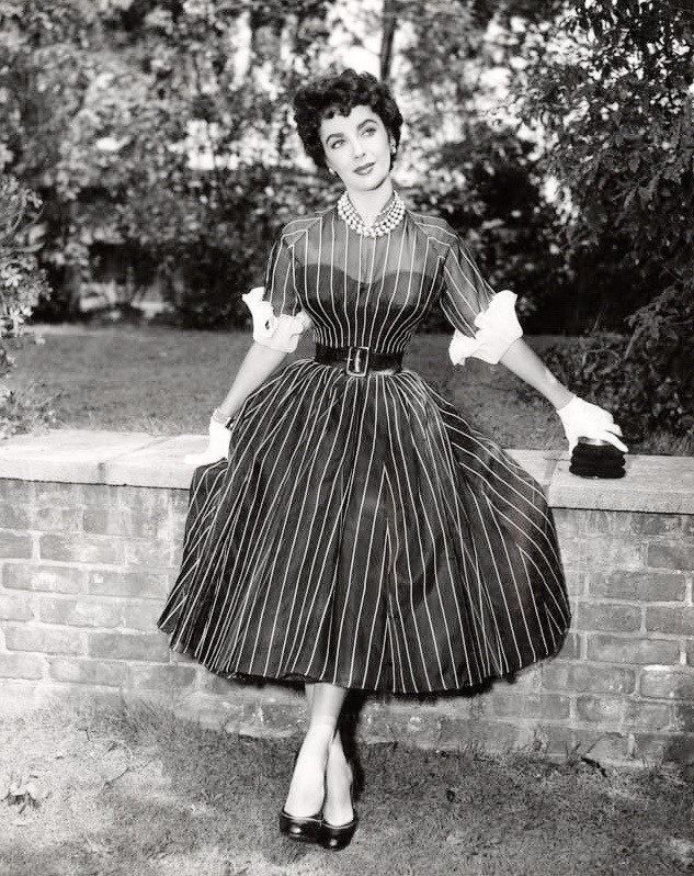 Elizabeth Taylor
伊丽莎白泰勒