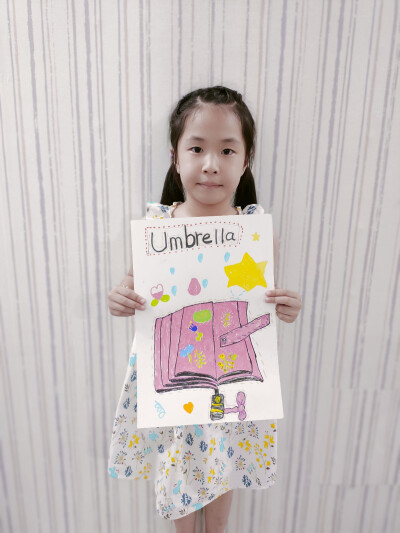 世界上有两种最耀眼的光芒，一种是太阳，一种是你努力的样子。