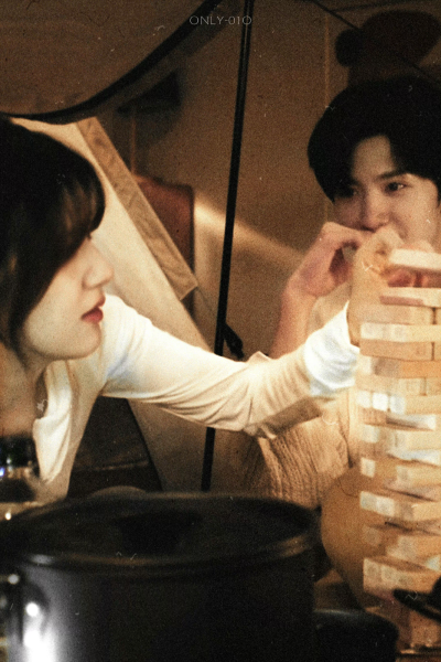 ▸偷偷藏不住
▸赵露思(桑稚)·陈哲远(段嘉许)
"爱藏在每一个眼神"
cr.ONLY-01O