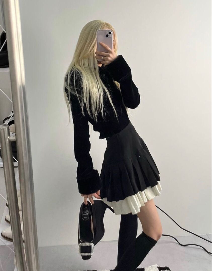 你本无意穿堂风 偏偏孤倨引山洪
ins ootd