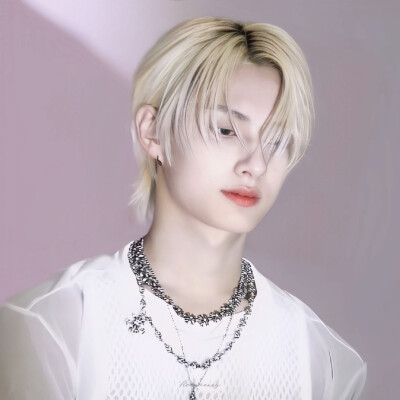 文俊辉.
原截/季北杏