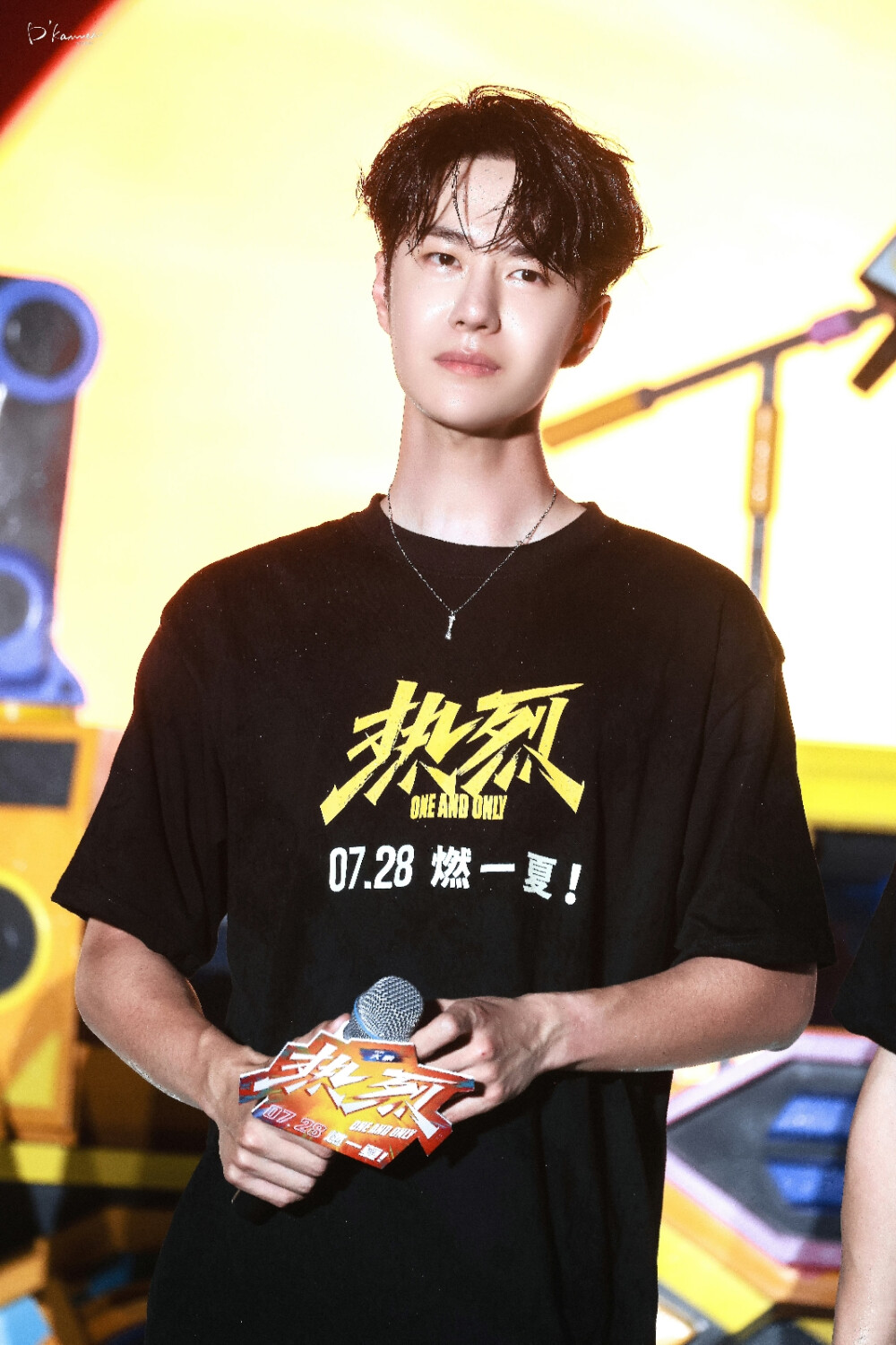 230710 电影《热烈》环球影城惊喜派对
☁热烈一夏✨
@UNIQ-王一博 cr:logo