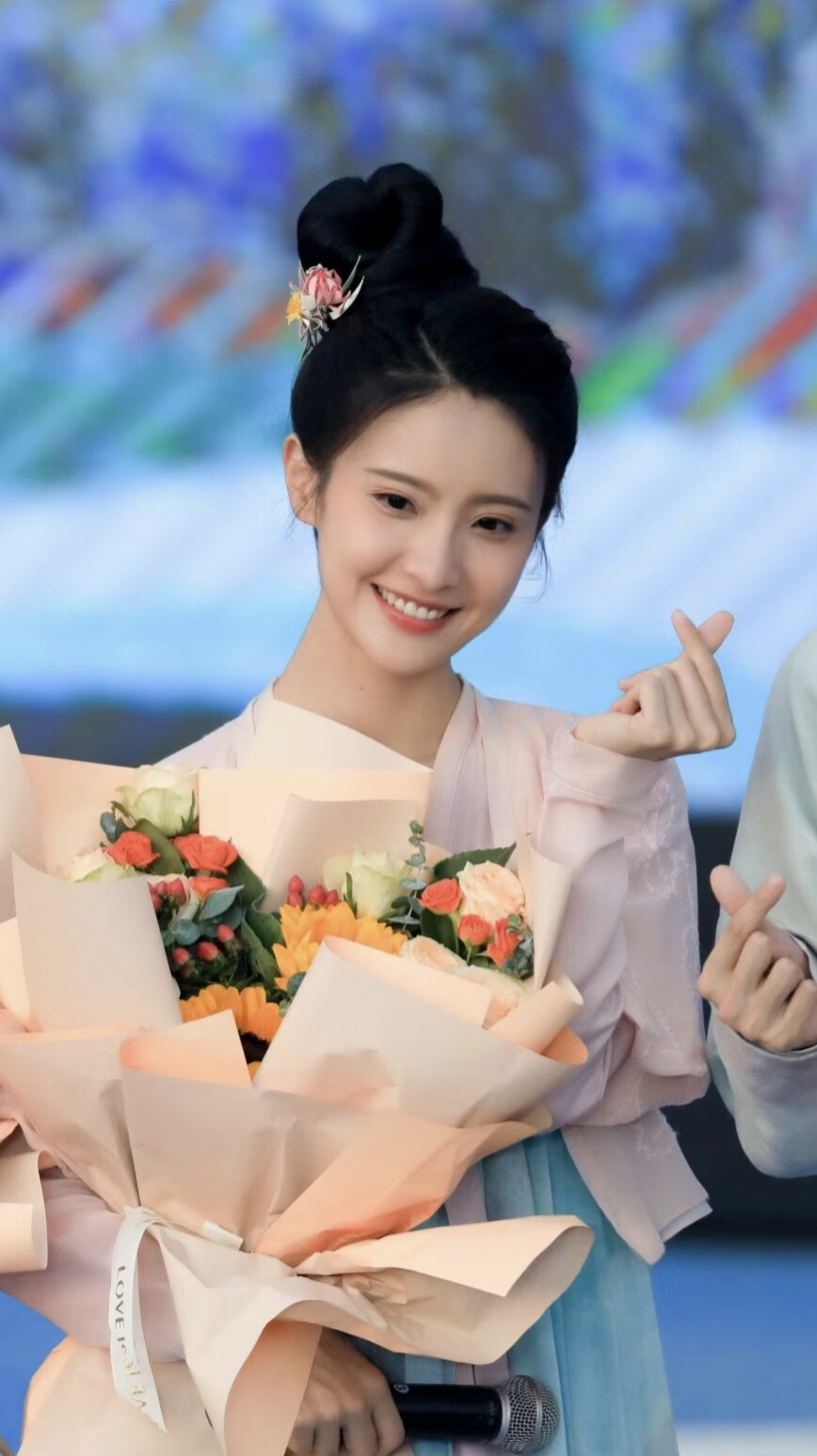 赖雨蒙 - 高清图片,堆糖,美图壁纸兴趣社区
