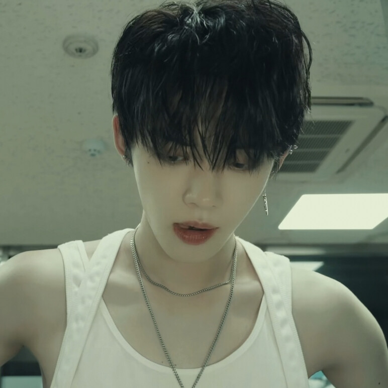 崔然竣可二改丨许柒言
改了喊我