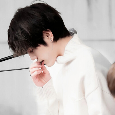    “存在记忆:"津波が来る-Run with me