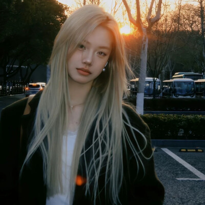 精选女头