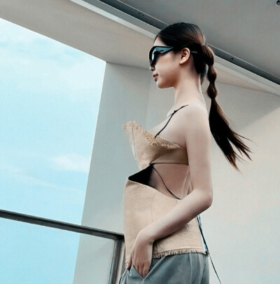 鱼头星星の旅行日记
海棠旁人//虞书欣