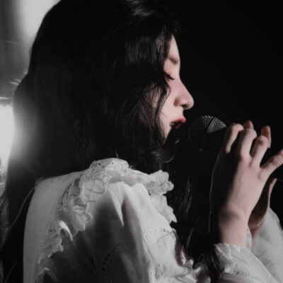 
钢琴演奏：Changing Partners+烈火