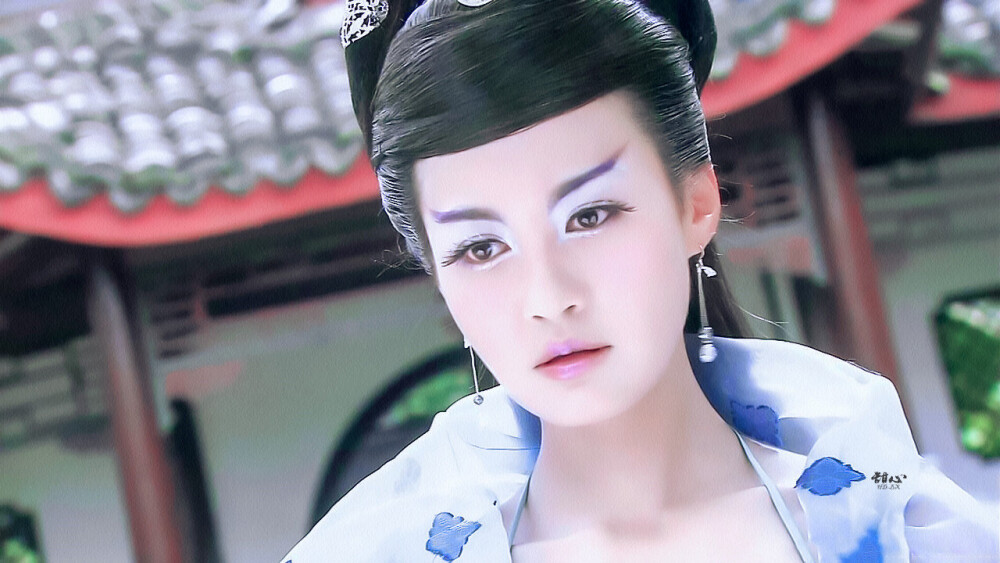 杨雪白灵