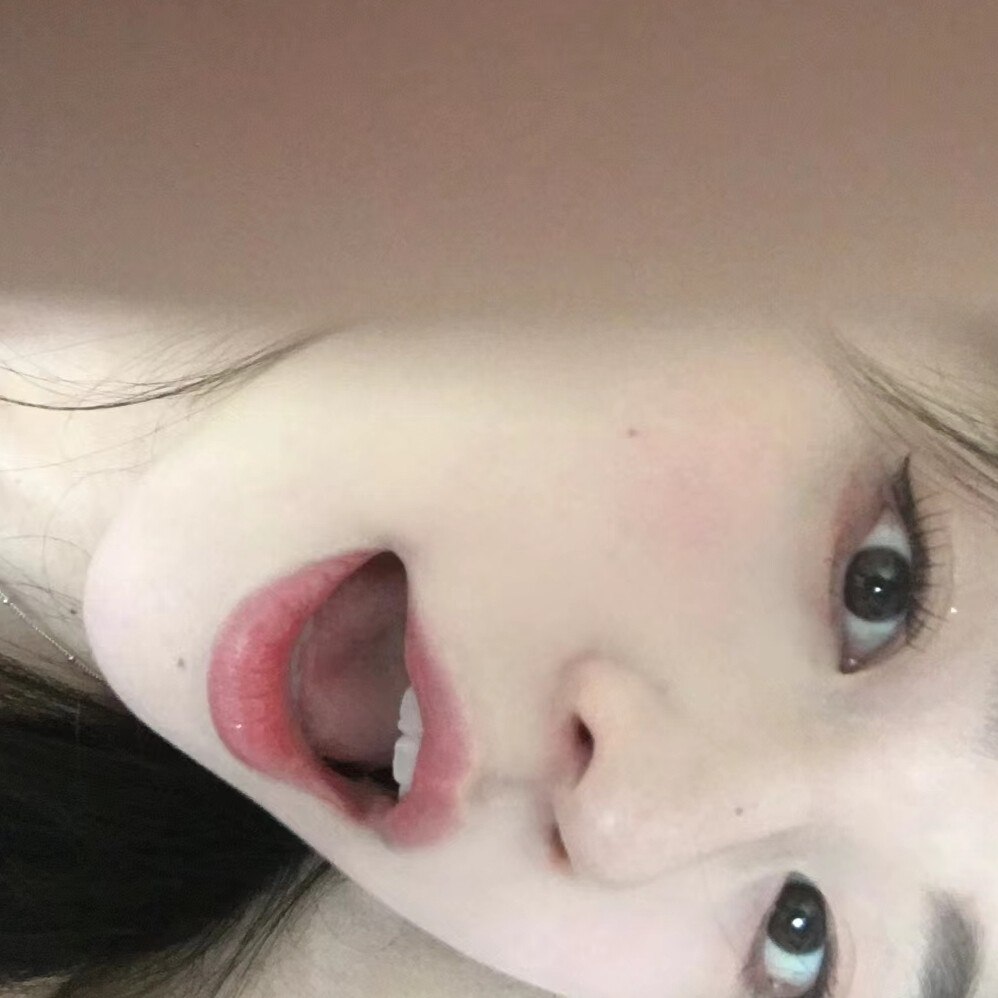 女头