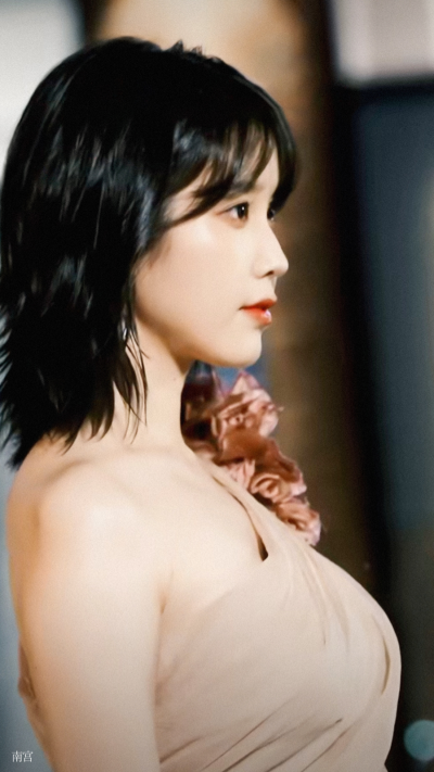 IU | 媒体艺术展览
cr:__南宫_