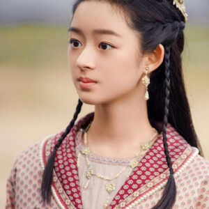 《长歌行》图伽郡主 黄杨钿甜