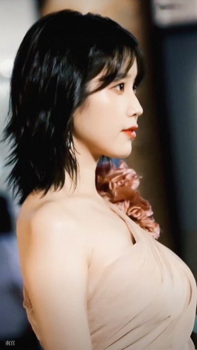 IU | 媒体艺术展览
cr:__南宫_