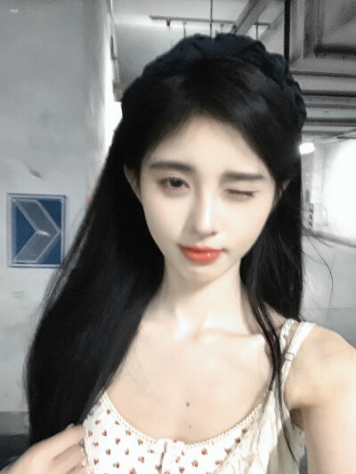 鞠婧祎▪
cr.青雾橘