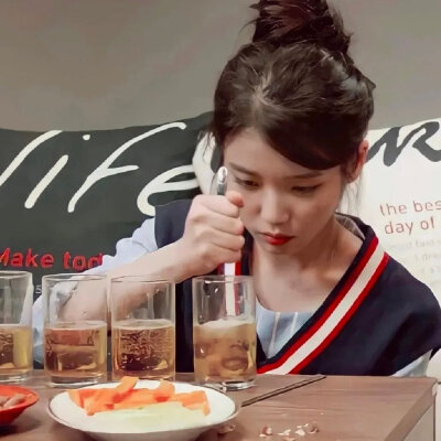 IU の 头像