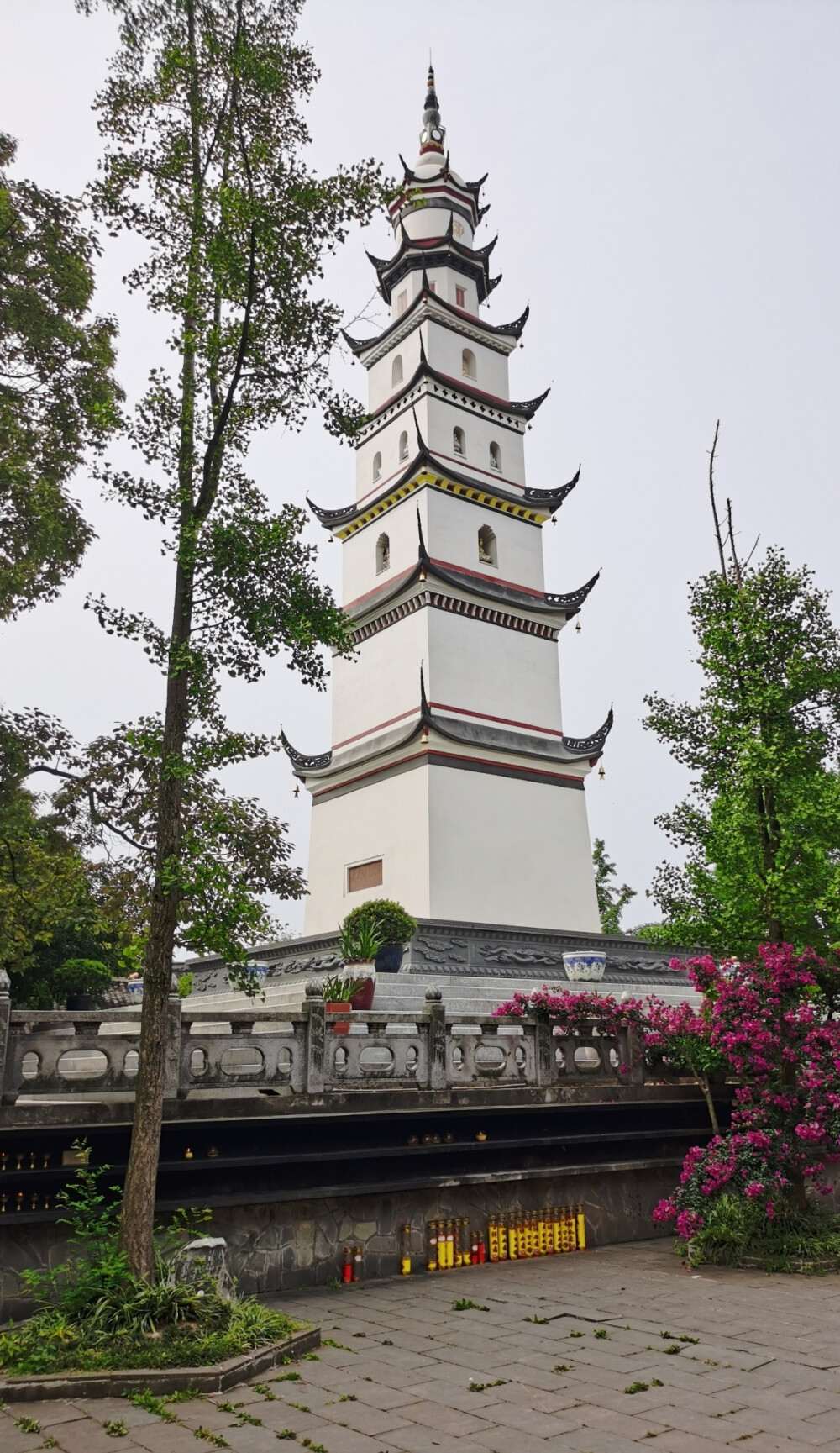 川 崇州 白塔寺塔