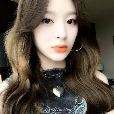 尹势银
禁二改 禁抹水印
二转标dt芝士酥饼