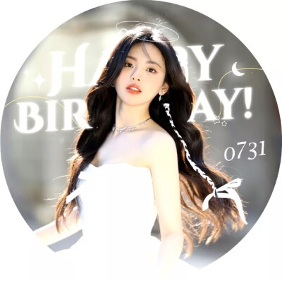 杨超越生日头像