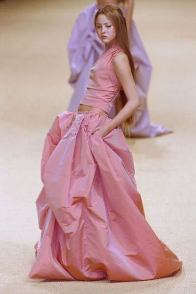 Chanel 1990年代的粉色设计