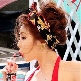 金泫雅