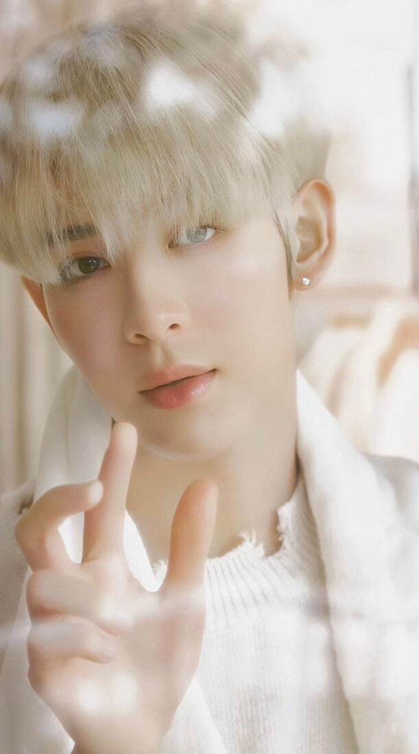 Susu程浩颜——james