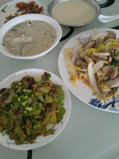 今日消费250，收入0