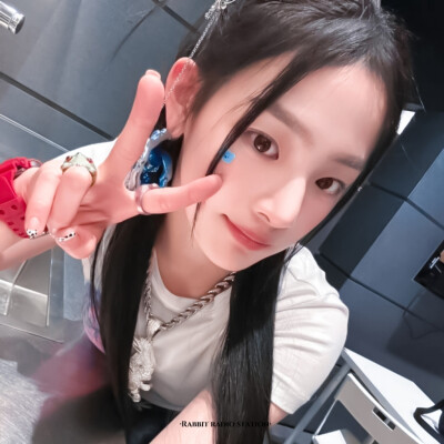 •比耶₍˄·͈༝·͈˄*₎◞ ̑̑