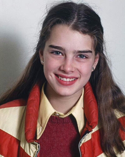 波姬小丝
Brooke Shields