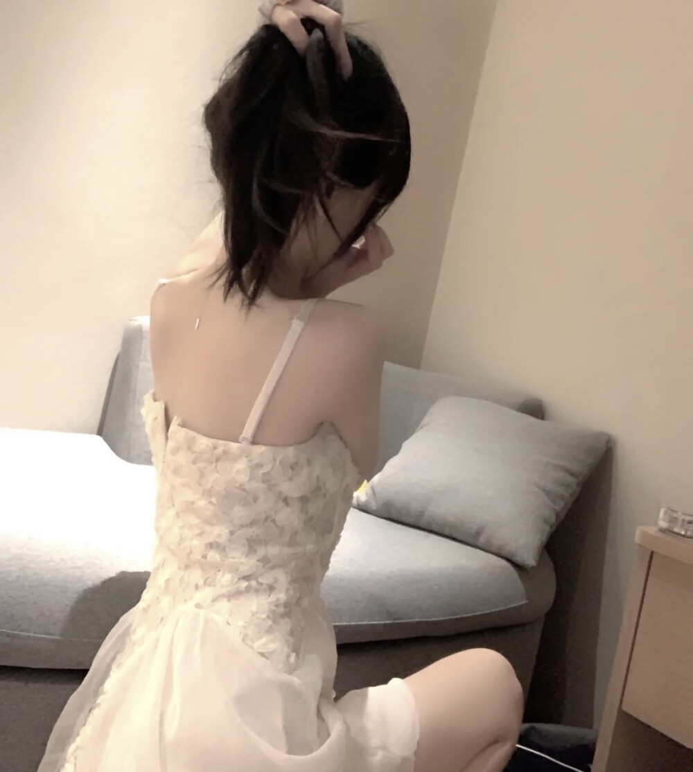 凌晨的海 难言的爱. ​​​
侵权删