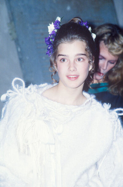 波姬小丝
Brooke Shields