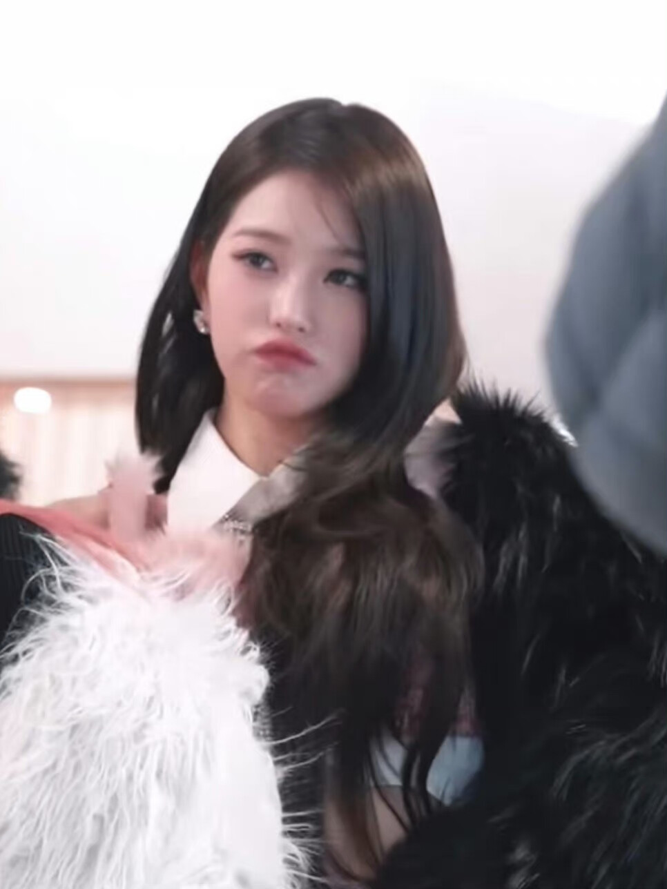 偷偷摸摸变猪…*ଘ(♡̷⸝⸝•༝•⸝⸝)੭̸✩