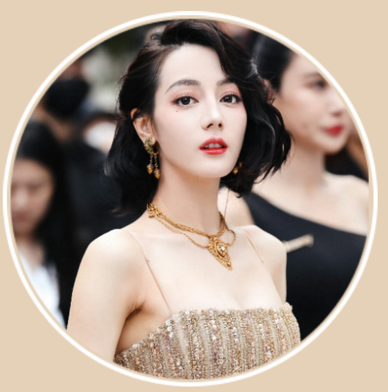 迪丽热巴圆框