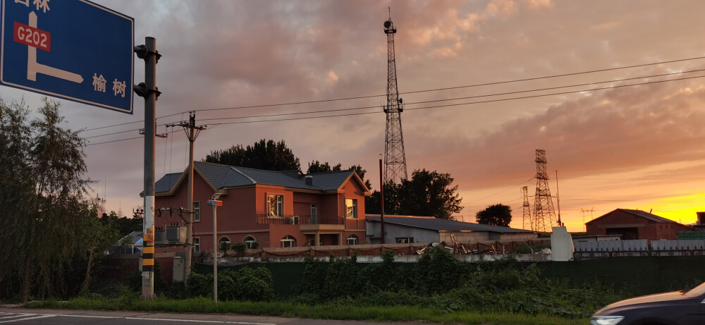 我本将心向夕阳，奈何夕阳照山峰