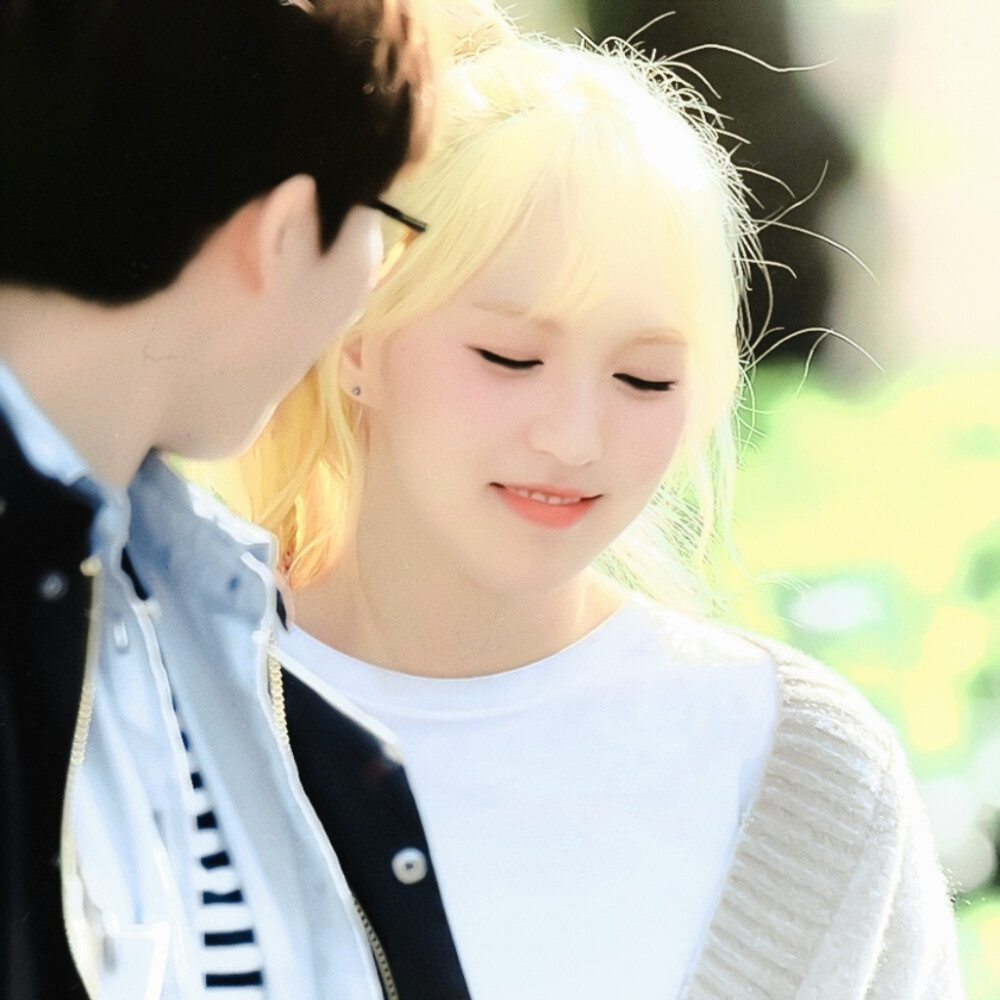 梦中他说夏天太闷热不拥抱，可我知夏天结束人已散